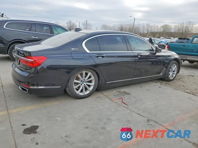 Trzecie zdjęcie samochodu z tyłu: 2018 BMW 740 XE VIN:WBA7J2C57JG938145 - miniatura