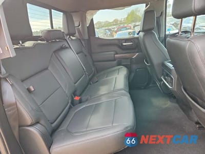 Zdjęcie 10 z 12 samochodu: 2021 GMC SIERRA C1500 SLT VIN:3GTP8DED9MG373176 - miniatura