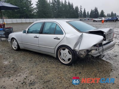 Drugie zdjęcie samochodu z przodu: 1999 MERCEDES-BENZ E 55 AMG VIN:WDBJF74H2XA908156 - miniatura