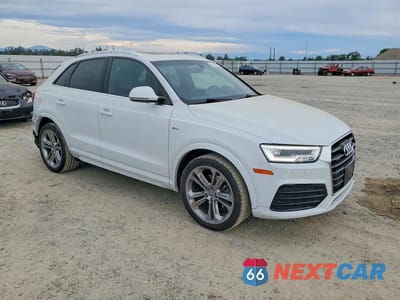 Czwarte zdjęcie samochodu z boku: 2018 AUDI Q3 PREMIUM PLUS VIN:WA1JCCFS7JR003524 - miniatura