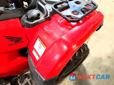 Piąte zdjęcie samochodu w środku: 2021 HONDA TRX420 FM VIN:1HFTE4021M4701867 - miniatura