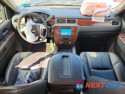 Zdjęcie 8 z 12 samochodu: 2011 CHEVROLET SILVERADO K2500 HEAVY DUTY LTZ VIN:1GC2KYE83BZ354576 - miniatura