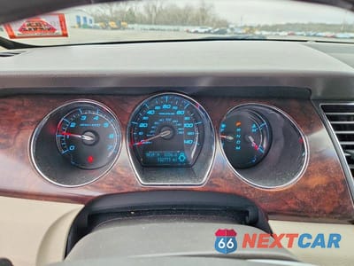 Zdjęcie 9 z 11 samochodu: 2010 FORD TAURUS LIMITED VIN:1FAHP2FW4AG122512 - miniatura