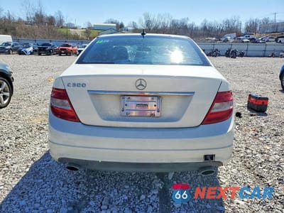 Zdjęcie 6 z 12 samochodu: 2009 MERCEDES-BENZ C 300 VIN:WDDGF54X89R054176 - miniatura