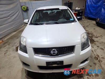 Piąte zdjęcie samochodu w środku: 2011 NISSAN SENTRA 2.0 VIN:3N1AB6APXBL674761 - miniatura