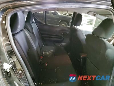 Zdjęcie 10 z 13 samochodu: 2016 TOYOTA PRIUS C TWO VIN:JTDKDTB36G1122131 - miniatura