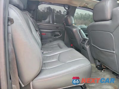 Zdjęcie 10 z 12 samochodu: 2005 GMC NEW SIERRA K1500 VIN:2GTEK13T451250428 - miniatura