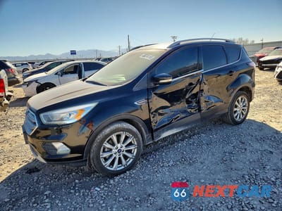 2017 FORD ESCAPE TITANIUM 1FMCU9J98HUE47727 - główne zdjęcie licytacji z USA - miniatura