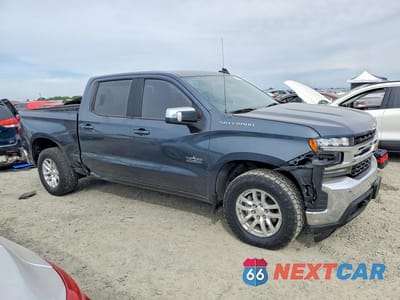 Czwarte zdjęcie samochodu z boku: 2019 CHEVROLET SILVERADO C1500 LT VIN:3GCPWCED6KG168458 - miniatura