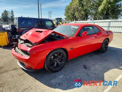 2015 DODGE CHALLENGER SXT PLUS 2C3CDZBT4FH703042 - główne zdjęcie licytacji z USA - miniatura