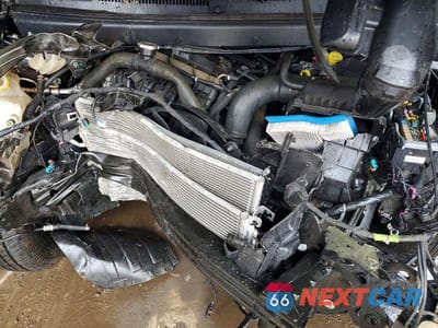 Zdjęcie 12 z 13 samochodu: 2020 DODGE JOURNEY SE VIN:3C4PDCAB8LT195115 - miniatura