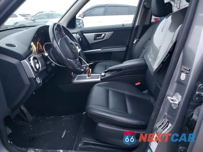 Zdjęcie 7 z 12 samochodu: 2015 MERCEDES-BENZ GLK 350 4MATIC VIN:WDCGG8JB8FG438297 - miniatura