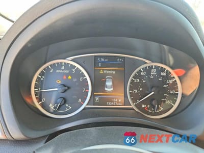 Zdjęcie 9 z 11 samochodu: 2019 NISSAN SENTRA SR VIN:3N1AB7AP1KY234534 - miniatura