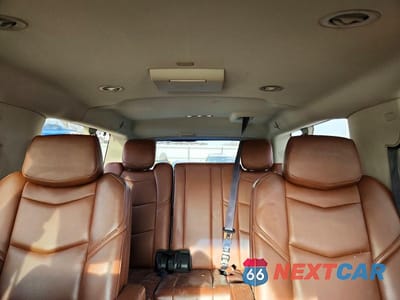 Zdjęcie 10 z 13 samochodu: 2017 CADILLAC ESCALADE ESV LUXURY VIN:1GYS4HKJ0HR181670 - miniatura
