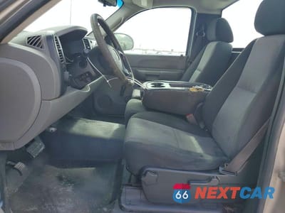 Zdjęcie 7 z 11 samochodu: 2008 GMC SIERRA C1500 VIN:1GTEC14X68Z307688 - miniatura