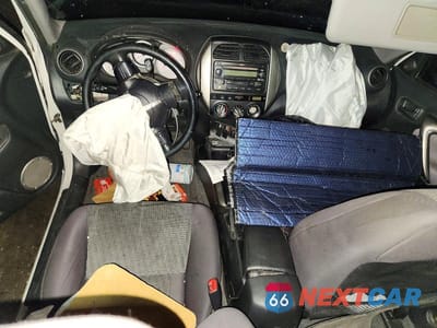 Zdjęcie 8 z 12 samochodu: 2004 TOYOTA RAV4 BASE VIN:JTEGD20V140024268 - miniatura