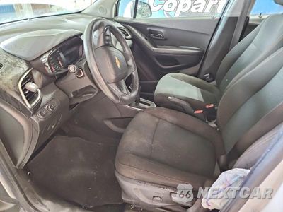 Zdjęcie 7 z 11 samochodu: 2020 CHEVROLET TRAX LS VIN:KL7CJKSB5LB088893 - miniatura