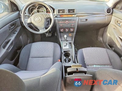 Zdjęcie 8 z 11 samochodu: 2008 MAZDA 3 I VIN:JM1BK32F281184188 - miniatura