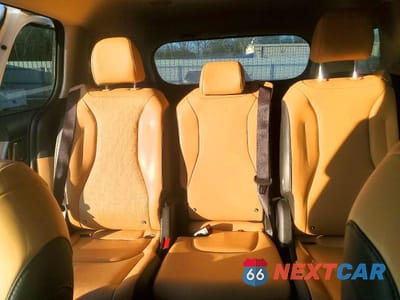 Zdjęcie 10 z 13 samochodu: 2022 KIA CARNIVAL LX VIN:KNDNB4H38N6123586 - miniatura