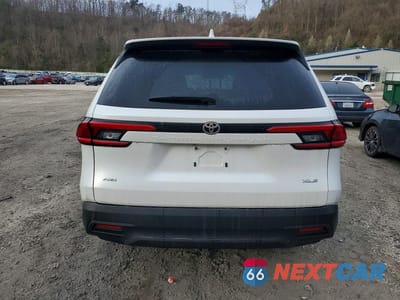 Zdjęcie 6 z 12 samochodu: 2024 TOYOTA GRAND HIGHLANDER XLE VIN:5TDAAAB57RS062876 - miniatura