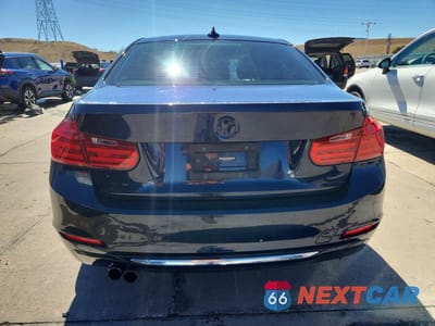 Zdjęcie 6 z 13 samochodu: 2014 BMW 328 XI VIN:WBA3B3C51EJ979560 - miniatura
