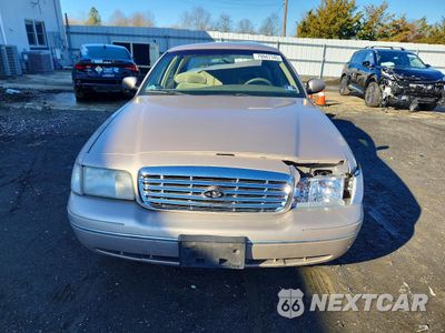 Piąte zdjęcie samochodu w środku: 1998 FORD CROWN VICTORIA LX VIN:2FAFP74W9WX187901 - miniatura