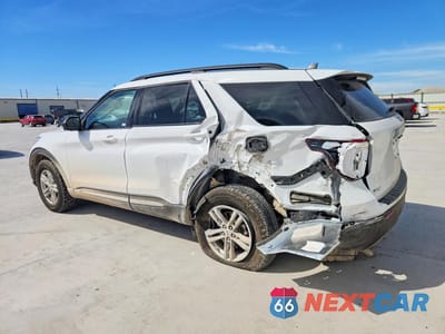 Drugie zdjęcie samochodu z przodu: 2023 FORD EXPLORER XLT VIN:1FMSK8DH0PGB18273 - miniatura