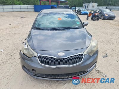 Piąte zdjęcie samochodu w środku: 2014 KIA FORTE EX VIN:KNAFX4A88E5054901 - miniatura