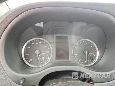 Zdjęcie 9 z 13 samochodu: 2023 MERCEDES-BENZ METRIS VIN:W1YV0CEY7P4322509 - miniatura