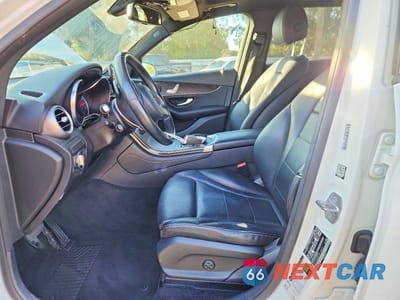 Zdjęcie 7 z 11 samochodu: 2019 MERCEDES-BENZ GLC 300 VIN:WDC0G4JB7HF122571 - miniatura