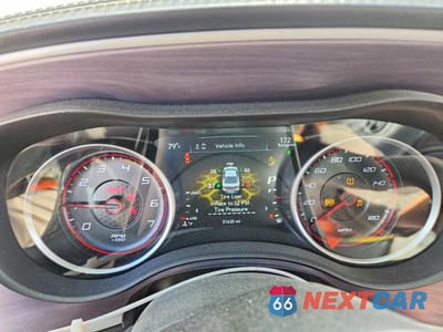 Zdjęcie 9 z 12 samochodu: 2023 DODGE CHARGER SCAT PACK VIN:2C3CDXGJ3PH603317 - miniatura