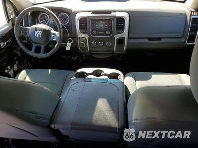Zdjęcie 8 z 13 samochodu: 2019 RAM 1500 CLASSIC SLT VIN:1C6RR7TTXKS587446 - miniatura