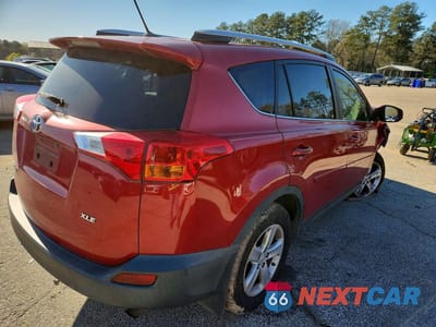Trzecie zdjęcie samochodu z tyłu: 2014 TOYOTA RAV4 XLE VIN:JTMWFREV8EJ020046 - miniatura