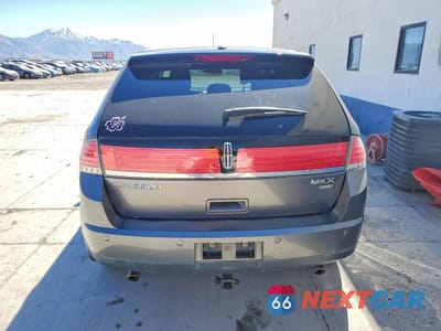 Zdjęcie 6 z 12 samochodu: 2010 LINCOLN TOWNHOUSE MKX VIN:2LMDJ8JC2ABJ21604 - miniatura