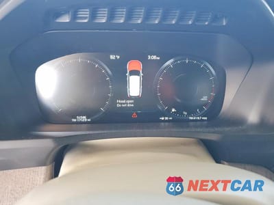 Zdjęcie 9 z 11 samochodu: 2021 VOLVO XC90 T6 INSCRIPTION VIN:YV4A221L0M1681681 - miniatura