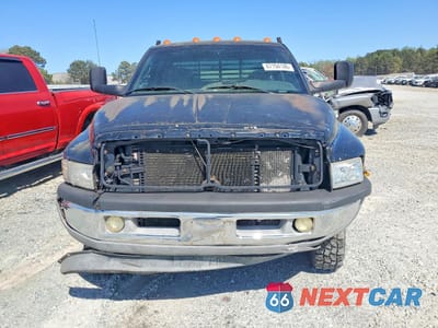 Piąte zdjęcie samochodu w środku: 1999 DODGE RAM 3500 VIN:1B7MF3366XJ528311 - miniatura