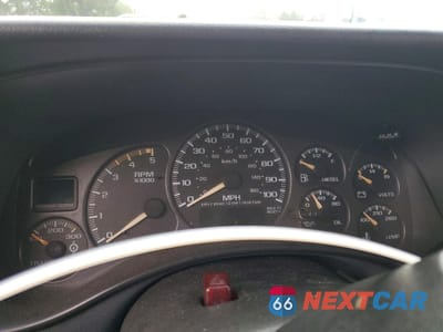 Zdjęcie 8 z 10 samochodu: 2002 CHEVROLET SILVERADO C3500 VIN:1GCJC33152F158089 - miniatura