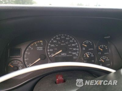 Zdjęcie 8 z 10 samochodu: 2002 CHEVROLET SILVERADO C3500 VIN:1GCJC33152F158089 - miniatura