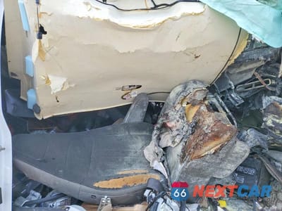 Zdjęcie 11 z 14 samochodu: 2023 CHEVROLET EXPRESS 2500 CARGO UTILITY / SERVICE VAN VIN:1GCWGAFP2P1229915 - miniatura