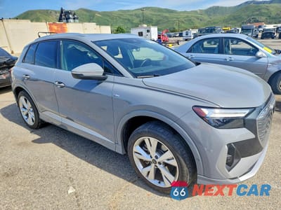 Czwarte zdjęcie samochodu z boku: 2023 AUDI Q4 E-TRON PREMIUM PLUS VIN:WA1L2BFZ8PP066834 - miniatura