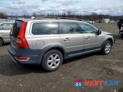 Trzecie zdjęcie samochodu z tyłu: 2012 VOLVO XC70 3.2 VIN:YV4940BZ5C1132853 - miniatura