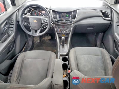 Zdjęcie 8 z 12 samochodu: 2020 CHEVROLET TRAX LS VIN:KL7CJKSBXLB353842 - miniatura