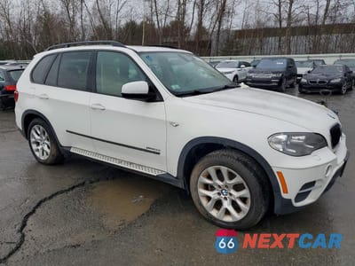 Czwarte zdjęcie samochodu z boku: 2012 BMW X5 XDRIVE35I VIN:5UXZV4C57CL763822 - miniatura