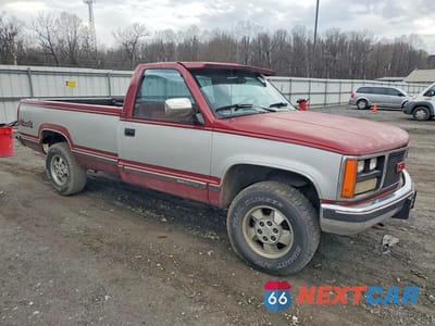 Czwarte zdjęcie samochodu z boku: 1990 GMC SIERRA K1500 VIN:1GTDK14K8LE540510 - miniatura