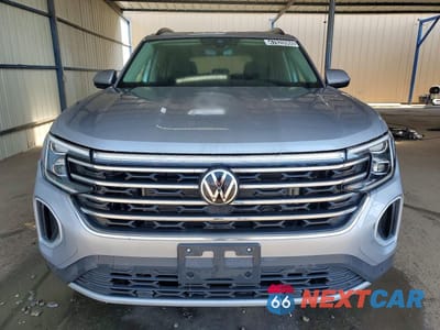 Piąte zdjęcie samochodu w środku: 2025 VOLKSWAGEN ATLAS SE VIN:1V2HR2CA9SC558874 - miniatura