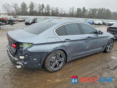 Trzecie zdjęcie samochodu z tyłu: 2021 BMW 530 XI VIN:WBA13BJ02MCH11998 - miniatura