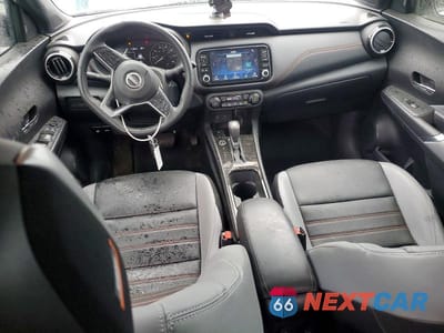 Zdjęcie 8 z 13 samochodu: 2023 NISSAN KICKS SR VIN:3N1CP5DV9PL484116 - miniatura