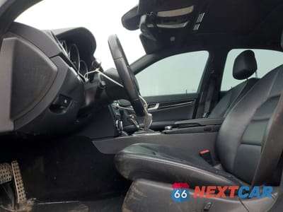 Zdjęcie 7 z 12 samochodu: 2013 MERCEDES-BENZ C300W 4MATIC 4DR VIN:WDDGF8AB6DA797677 - miniatura