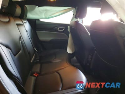 Zdjęcie 11 z 12 samochodu: 2024 JEEP COMPASS LATITUDE LUX VIN:3C4NJDFN0RT159663 - miniatura