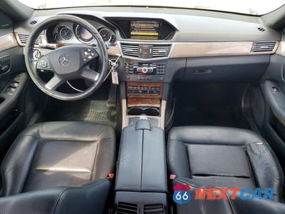 Zdjęcie 8 z 12 samochodu: 2012 MERCEDES-BENZ E 350 VIN:WDDHF5KB0CA561204 - miniatura